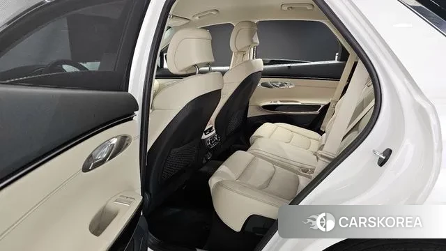 Genesis GV70 id 3042947 из Кореи 20