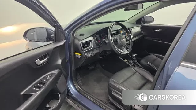 Kia Stonic id 3778984 из Кореи 20