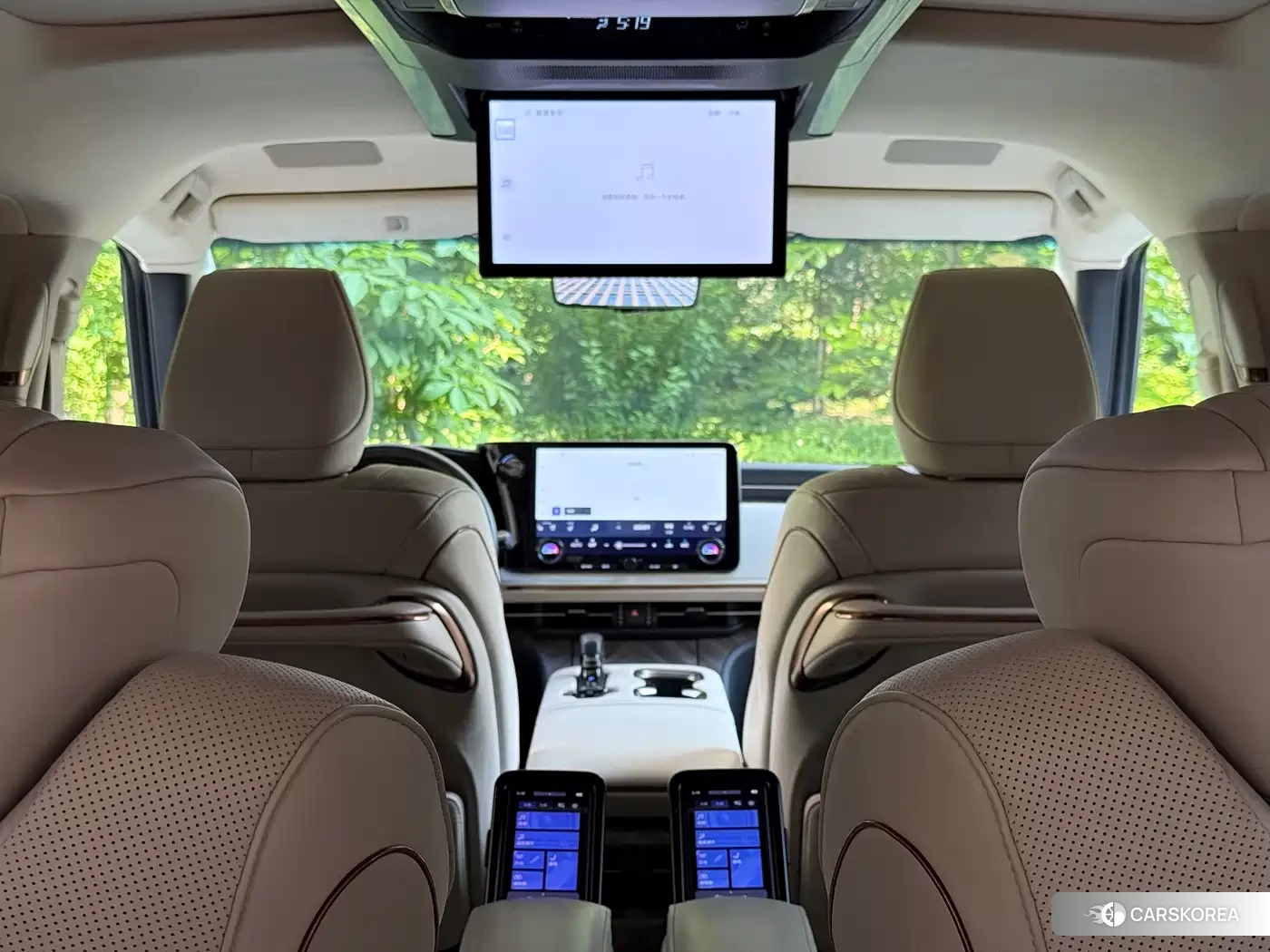 Lexus LM id 4599770 из Китая 17