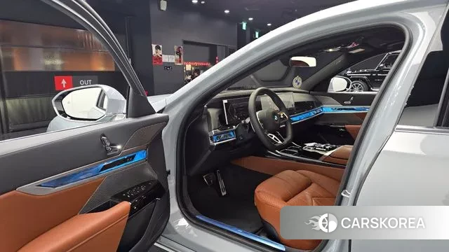 BMW 7 Series (G70) id 3585407 из Кореи 20