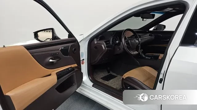 Lexus ES300h 7th generation id 3540992 из Кореи 20