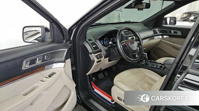 Ford Explorer id 3845364 из Кореи 20