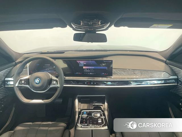 BMW i7 id 4257389 из Китая 17