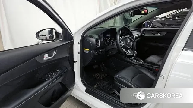 Kia Come New K3 id 3526331 из Кореи 20