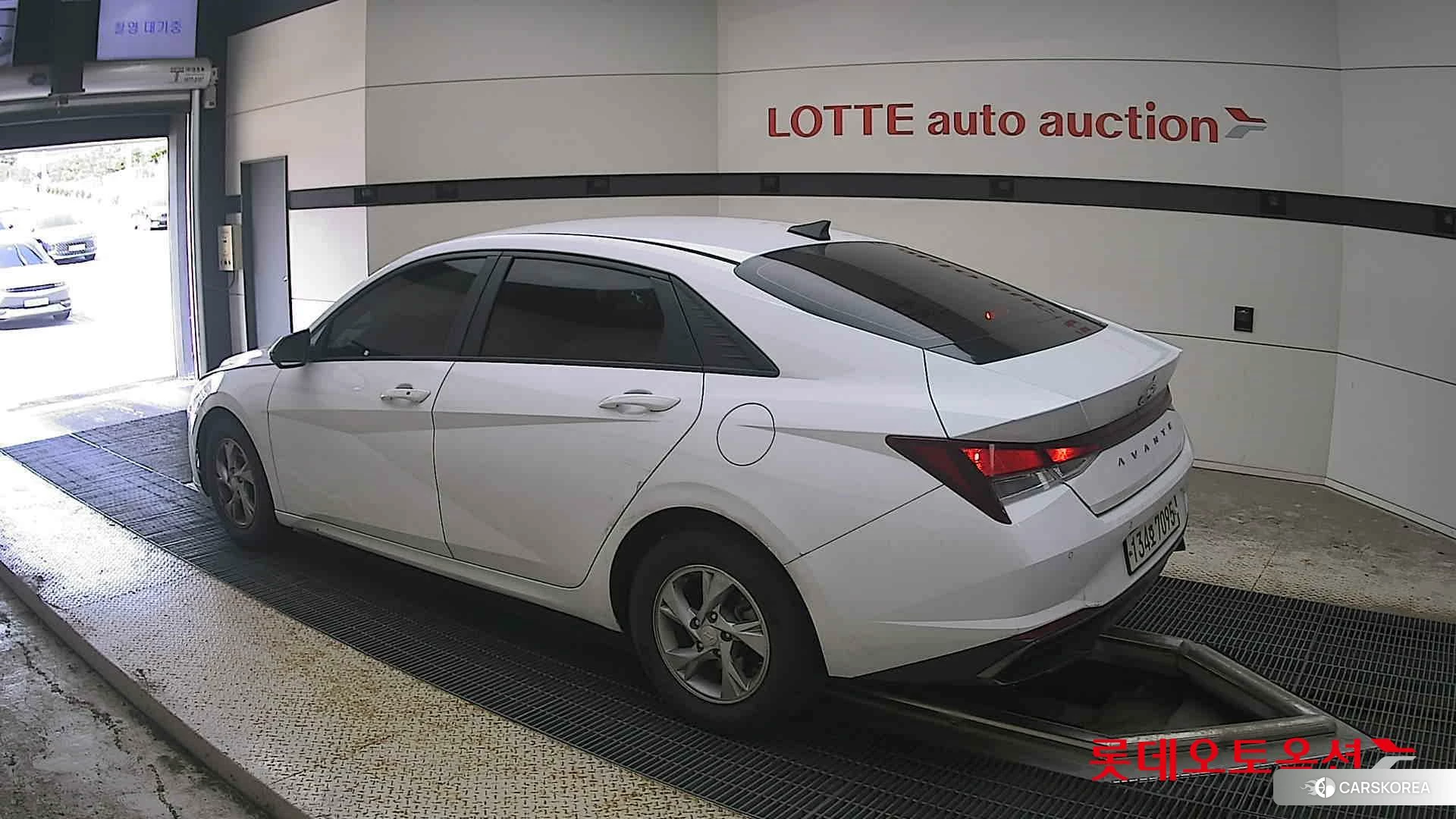 Hyundai Avante id 4664299 из Кореи 37