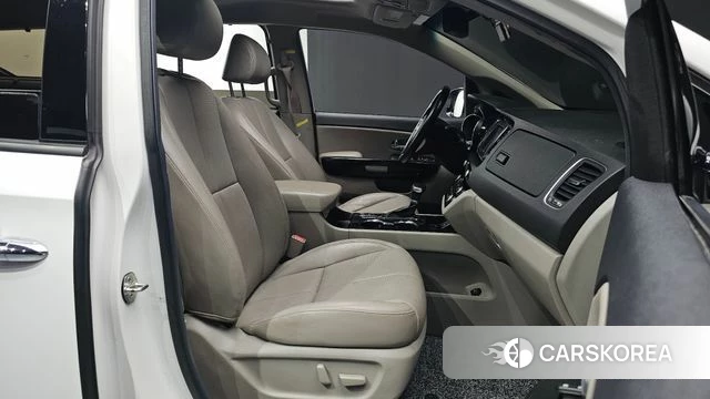 Kia The New Carnival id 3880217 из Кореи 20