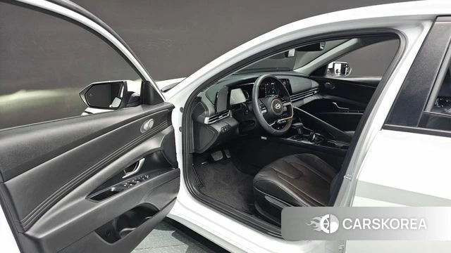 Hyundai The New Avante (CN7) id 4413976 из Кореи 30