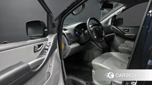 Hyundai The New Grand Starex id 4519951 из Кореи 30