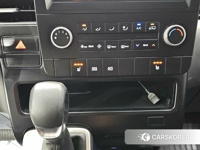 Hyundai Staria id 4469695 из Кореи 20