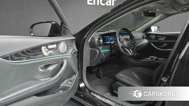 Mercedes-Benz E-Class W213 id 4251095 из Кореи 20