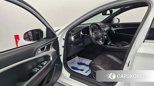 Genesis The New G70 id 3373845 из Кореи 20