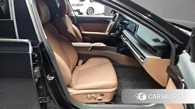 Hyundai Grandeur (GN7) id 2889331 из Кореи 20