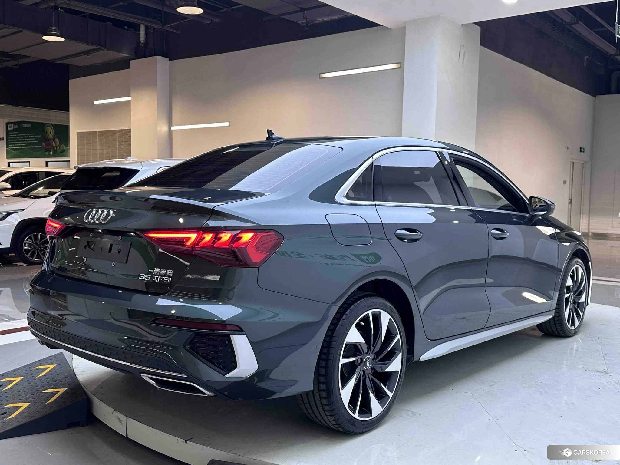 Audi A3 id 4487304 из Китая 20