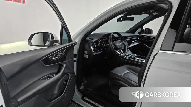 Audi Q7 (4M) id 4687934 из Кореи 33