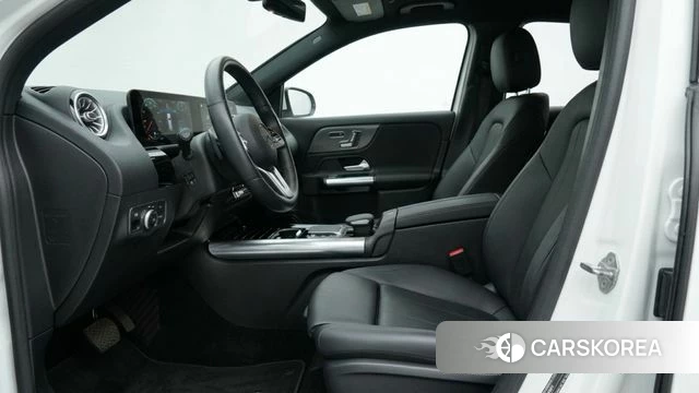 Mercedes-Benz GLA - Class H247 id 4741350 из Кореи 12