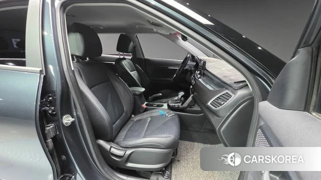 Kia Seltos id 4268925 из Кореи 30