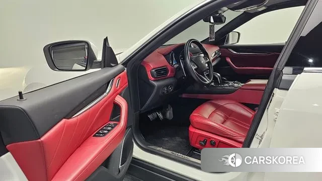 Maserati Levante id 3253955 из Кореи 20