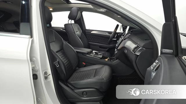 Mercedes-Benz GLE - Class W166 id 4785857 из Кореи 37