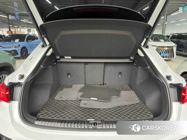 Audi Q3 Sportback id 4260942 из Китая 23