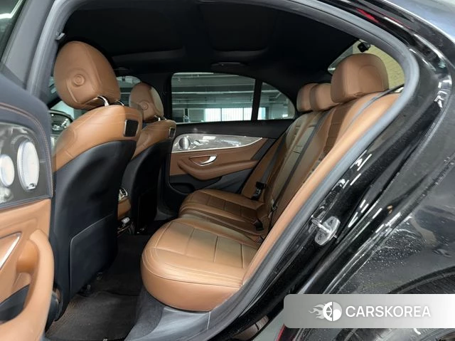 Mercedes-Benz E-Class W213 id 3982204 из Кореи 20