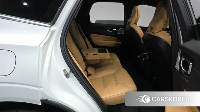 Volvo XC60 second Generation id 4501100 из Кореи 35