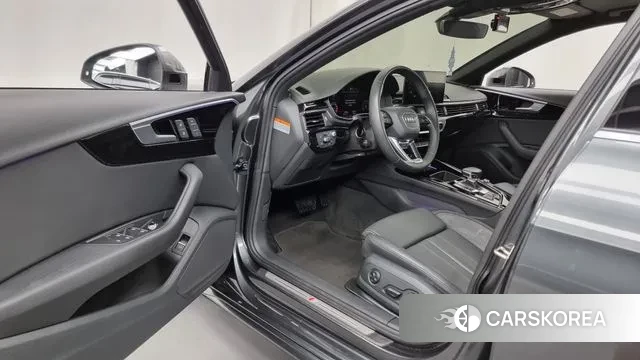 Audi A4 (B9) id 3027703 из Кореи 20