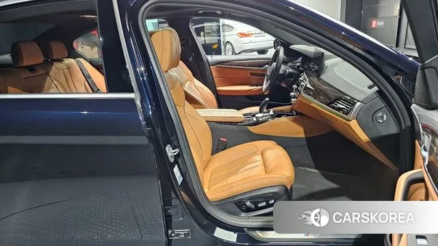 BMW 5 Series (G30) id 3464008 из Кореи 20