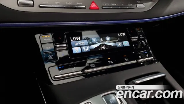 Hyundai The New Grandeur IG Hybrid id 2747150 из Кореи 20