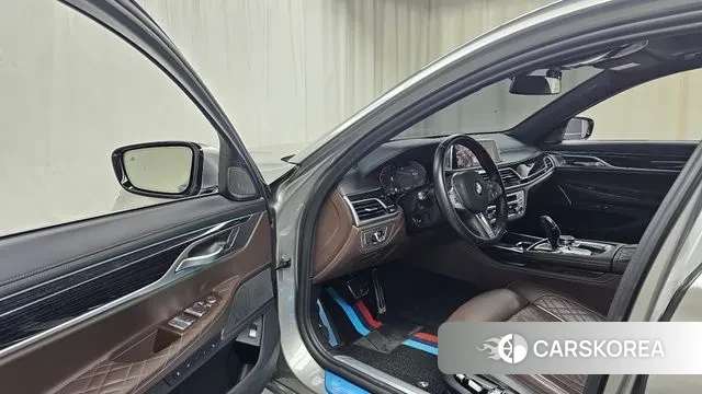 BMW 7 Series (G11) id 3468533 из Кореи 20