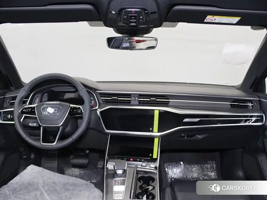 Audi A6L id 4546112 из Китая 18