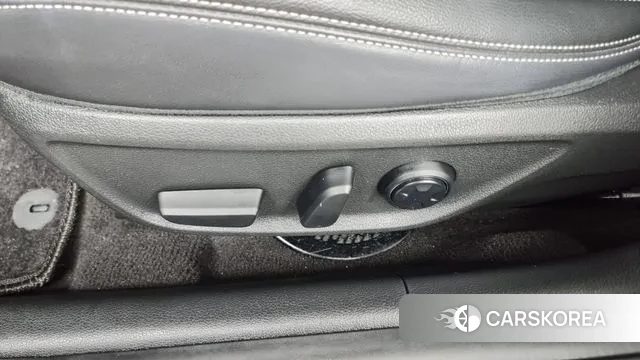 Genesis G70 id 3023979 из Кореи 20