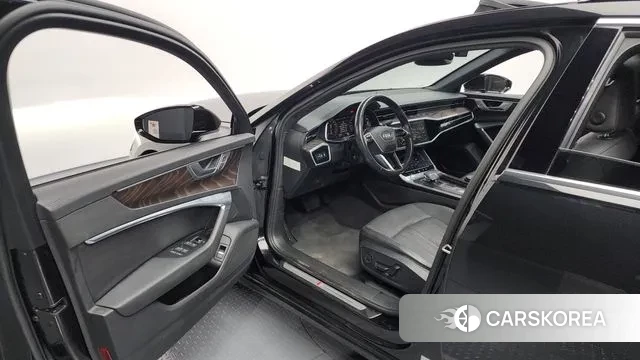 Audi A6 (C8) id 3275089 из Кореи 20