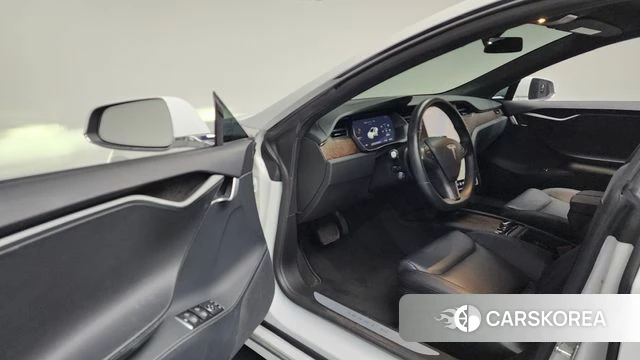 Tesla Model S id 4446294 из Кореи 35