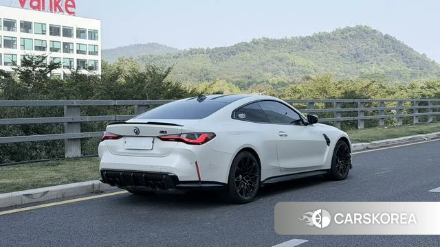 BMW M4 id 4274734 из Китая 11