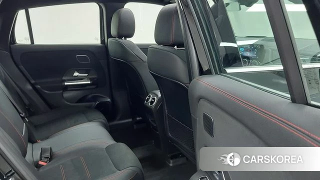 Mercedes-Benz EQA H243 id 4649601 из Кореи 17