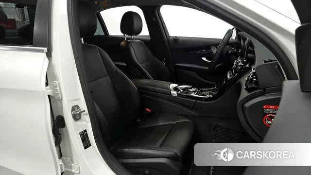 Mercedes-Benz C-Class W205 id 3622102 из Кореи 20