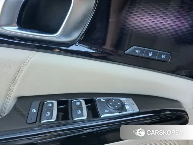 Kia Carnival 4th generation id 3342132 из Кореи 20