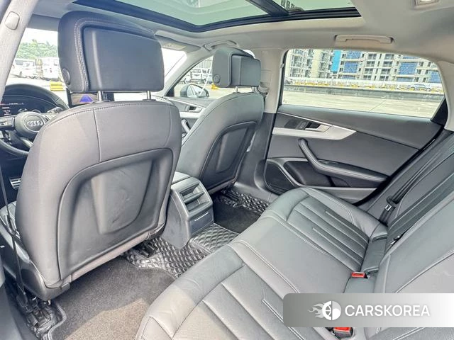 Audi A4L id 4276470 из Китая 18