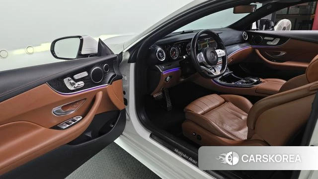 Mercedes-Benz E-Class W213 id 4196944 из Кореи 31