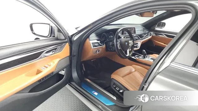 BMW 7 Series (G11) id 3766323 из Кореи 20