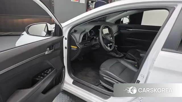 Hyundai The New Avante AD id 3489375 из Кореи 20