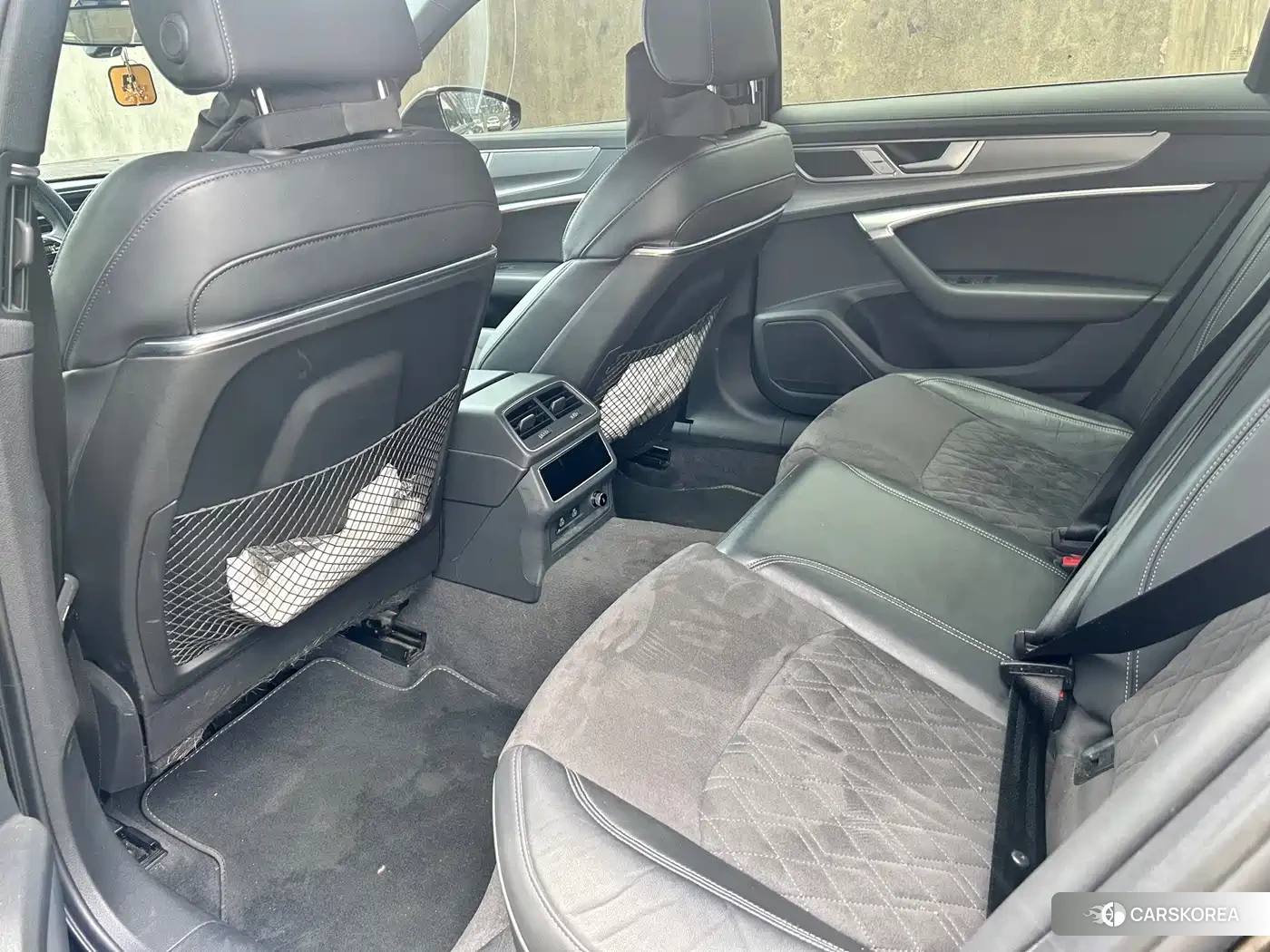 Audi A6L id 4617085 из Китая 15