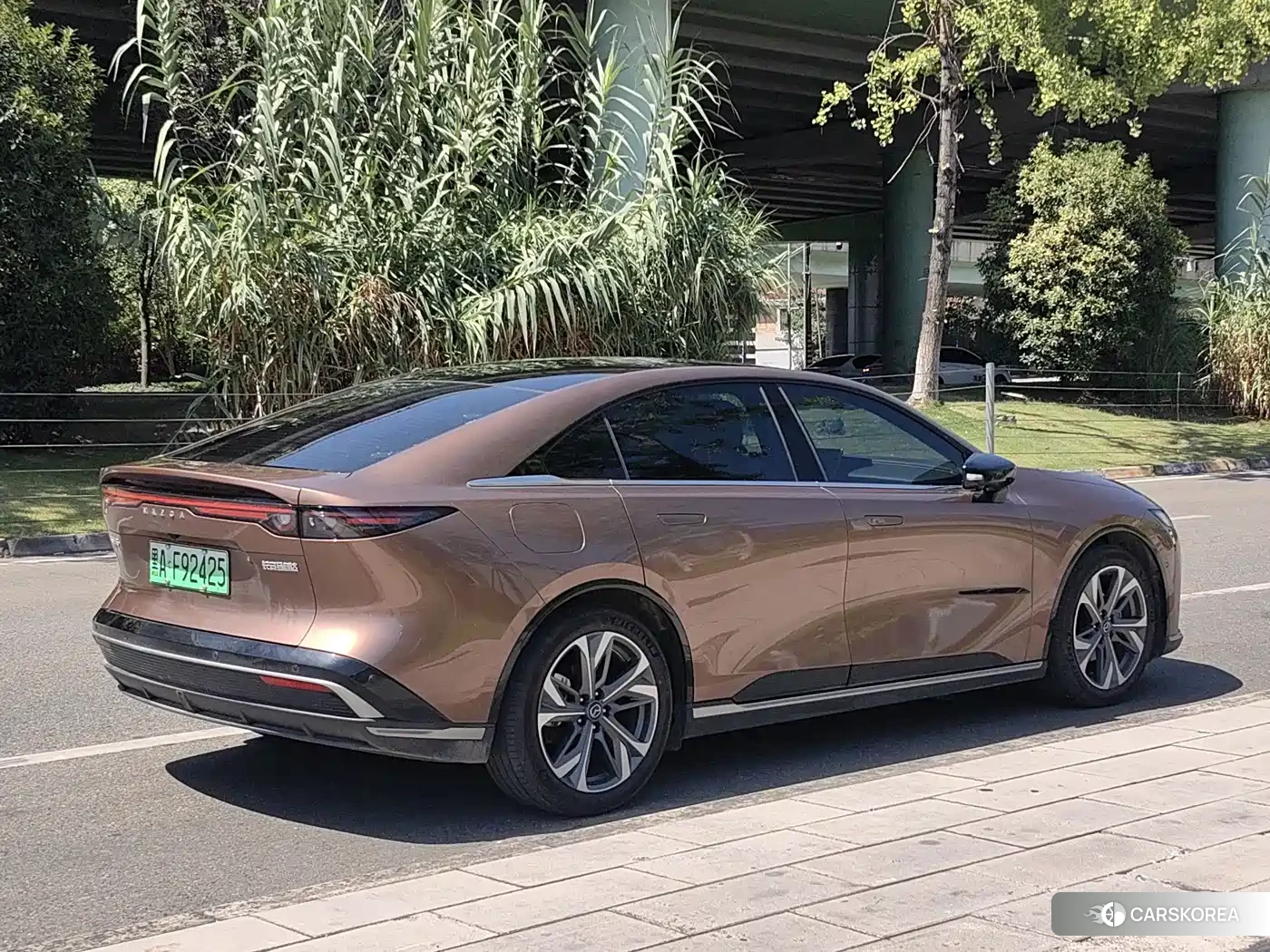 Mazda EZ-6 id 4674386 из Китая 12