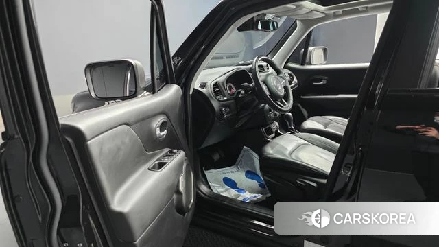 Jeep Renegade id 3916881 из Кореи 20