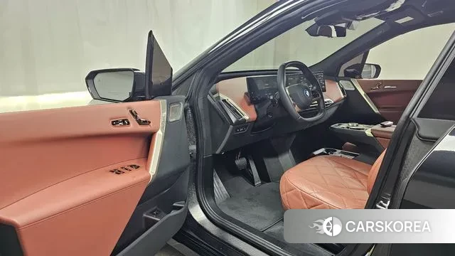 BMW iX id 3605632 из Кореи 20