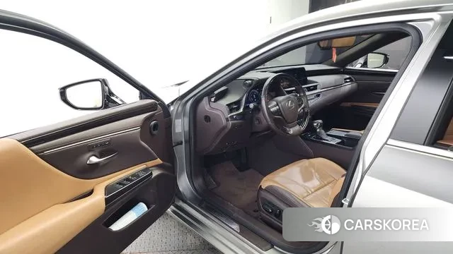 Lexus ES300h 7th generation id 3045197 из Кореи 20