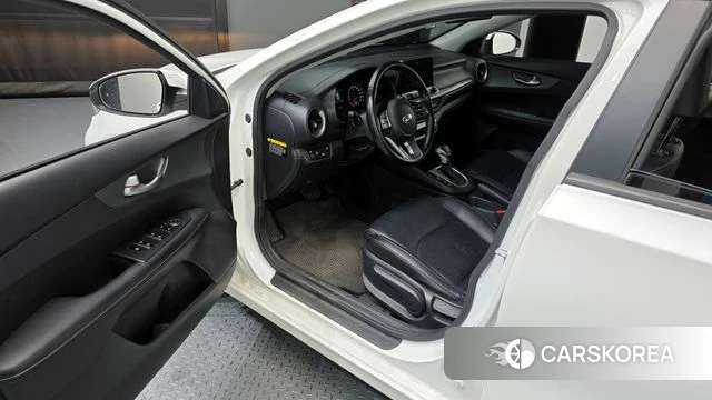 Kia Come New K3 id 3808106 из Кореи 20