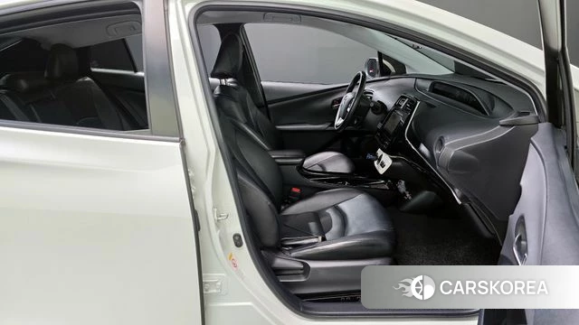 Toyota Prius 4th Generation id 3808244 из Кореи 20