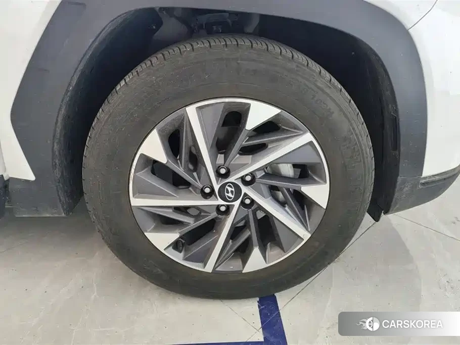 Hyundai Tucson id 4589444 из Китая 16