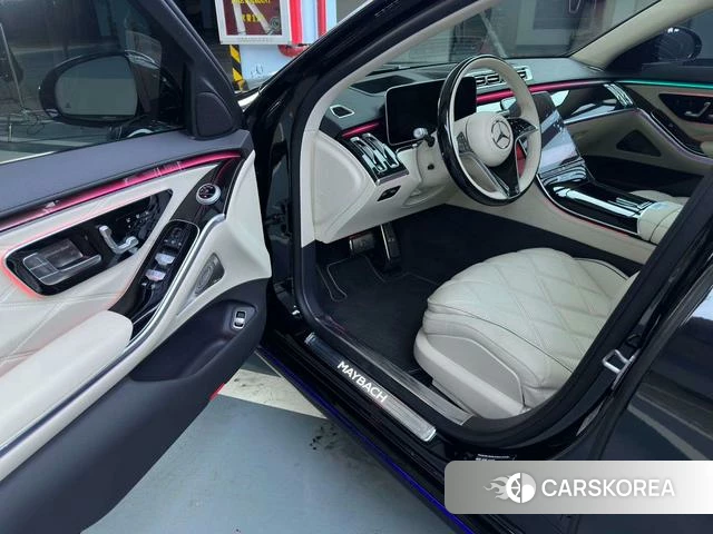Mercedes-Benz Maybach S-class id 4300873 из Китая 22